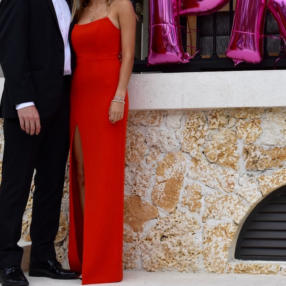 Prom dress red